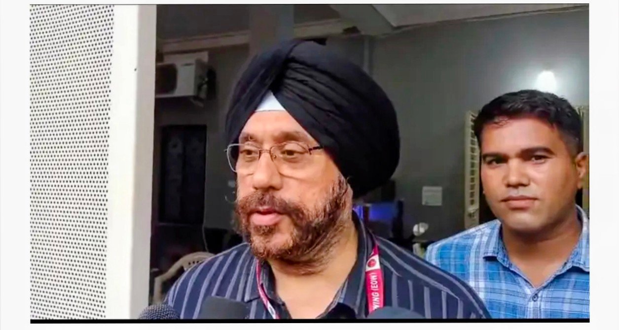 गाडरवारा ​काली कमाई का कुबेर निकला पूर्व नगर पालिका अधिकारी! गाडरवारा में EOW का महा-एक्शन, रिटायर्ड होते ही फूटा पाप का घड़ा